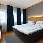 拉佩经典所库斯酒店 4*